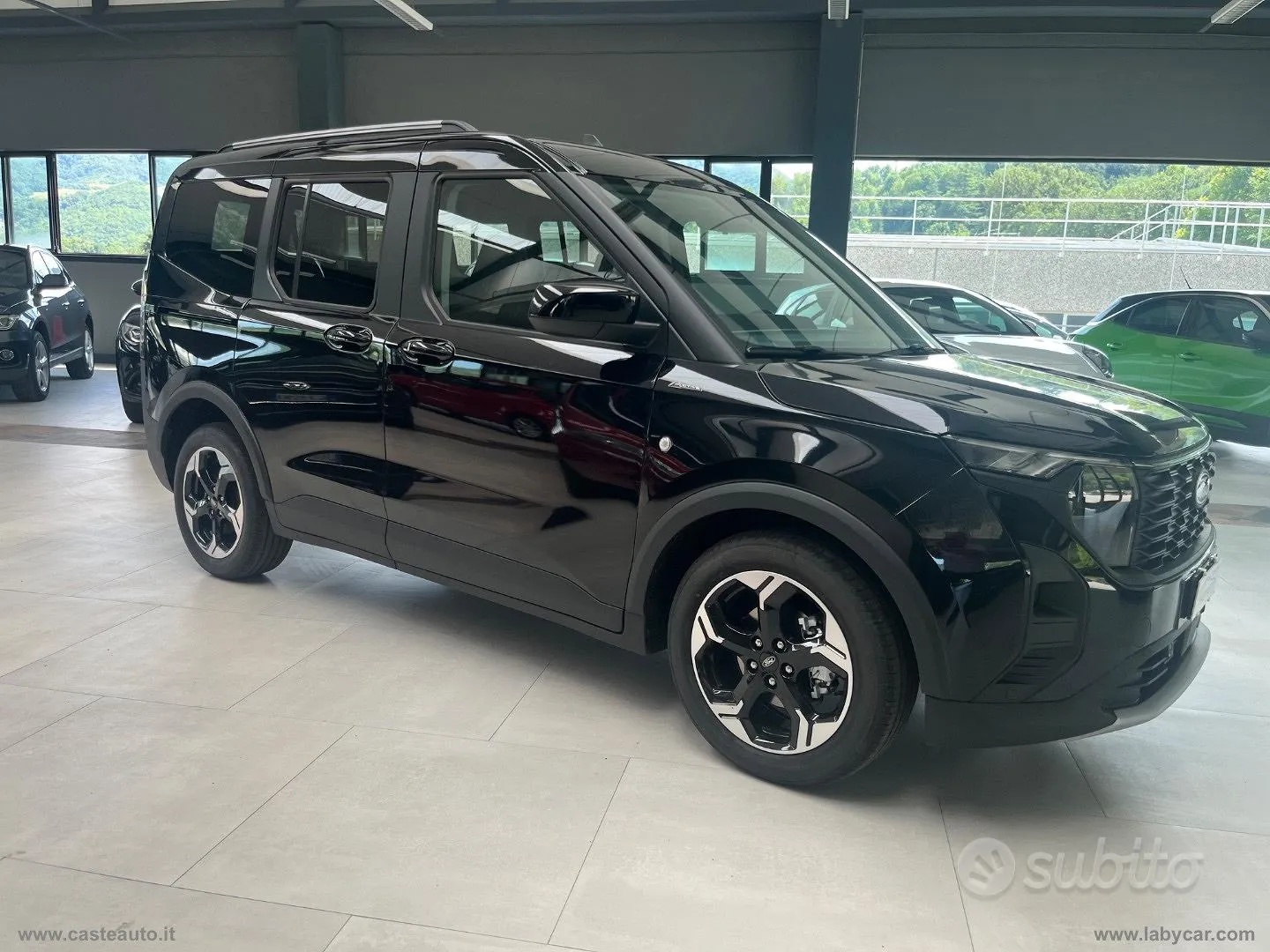 Ford Tourneo Courier photo 5