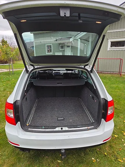 Skoda Superb 2015 photo 3