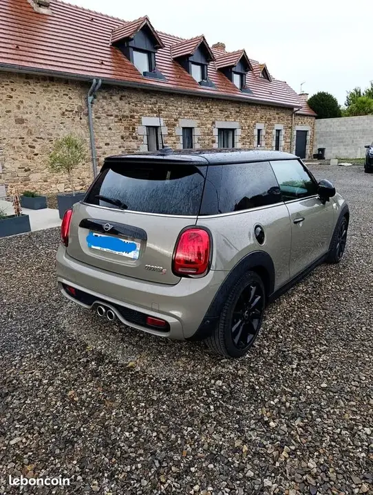 Mini Cooper 2018 photo 2
