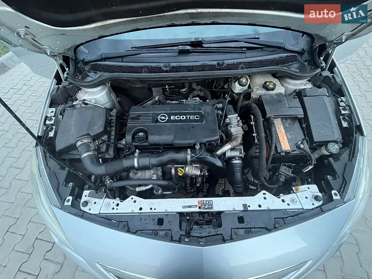 Opel Astra 2011 photo 3