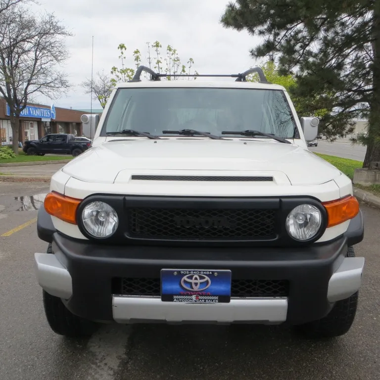 Toyota Fj Cruiser 2013 photo 2