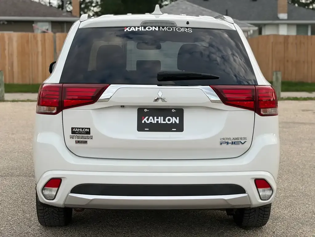 Mitsubishi Outlander 2018 photo 4