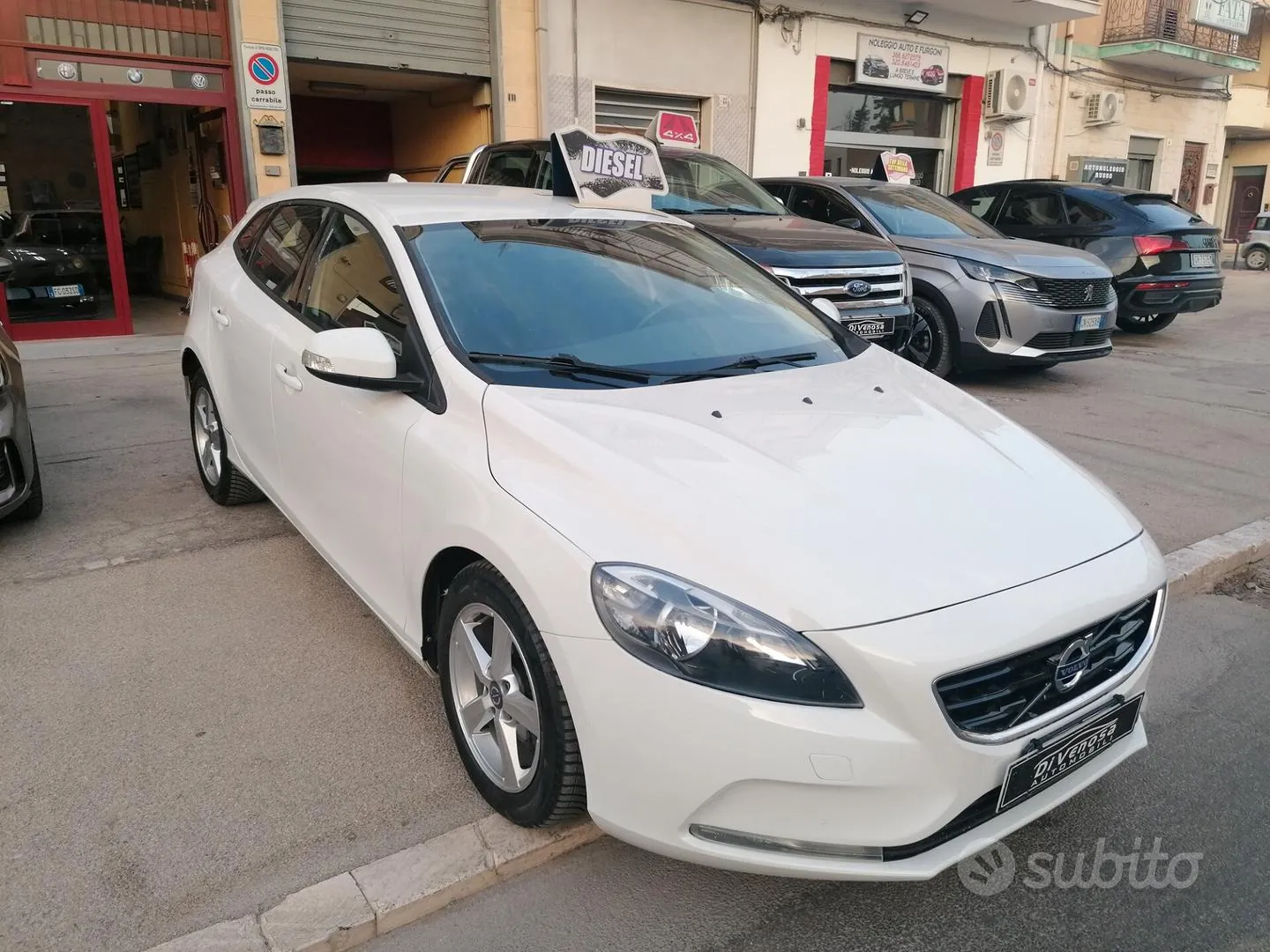 Volvo V40 2015 photo 3