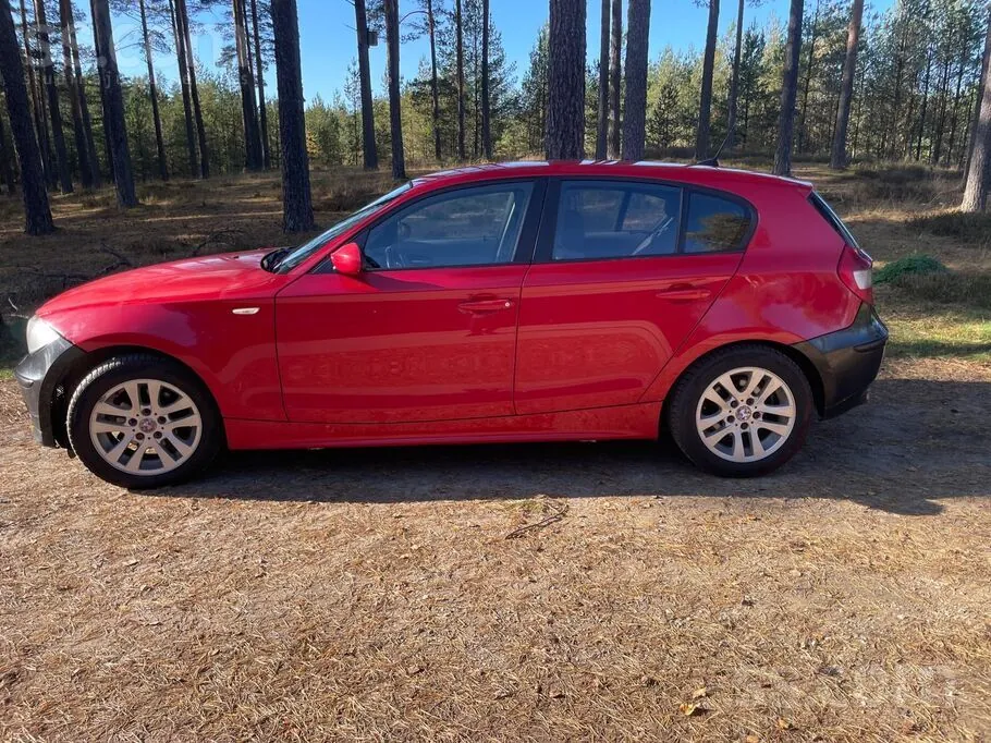 BMW 120I 2005 photo 4