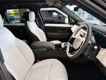 Land Rover Range Rover Sport 2026 photo 4