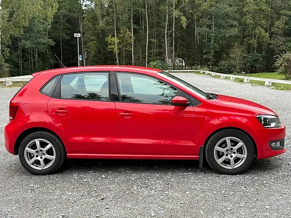 Volkswagen Polo 2011 photo 4
