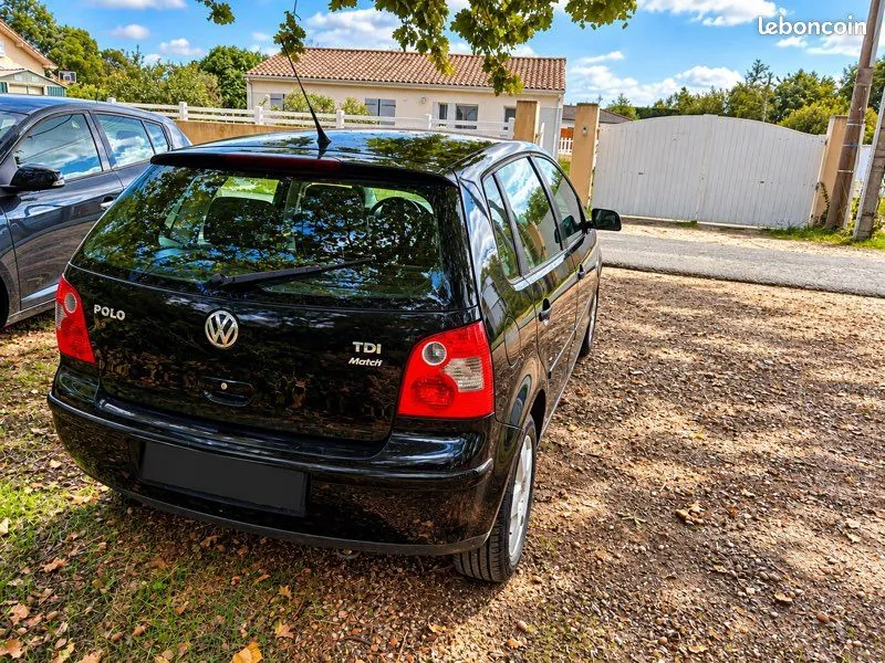 Volkswagen Polo 2004 photo 2
