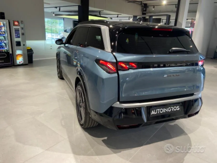 Peugeot E-5008 2024 photo 5