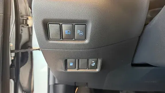 Toyota C-Hr 2018 photo 5