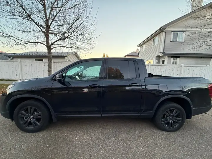 Honda Ridgeline 2018 photo 4