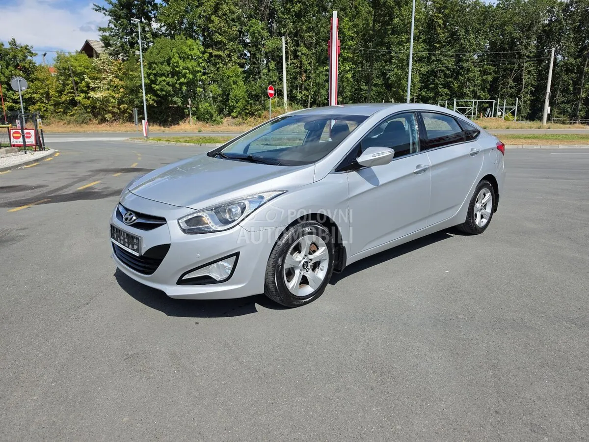 Hyundai I40
