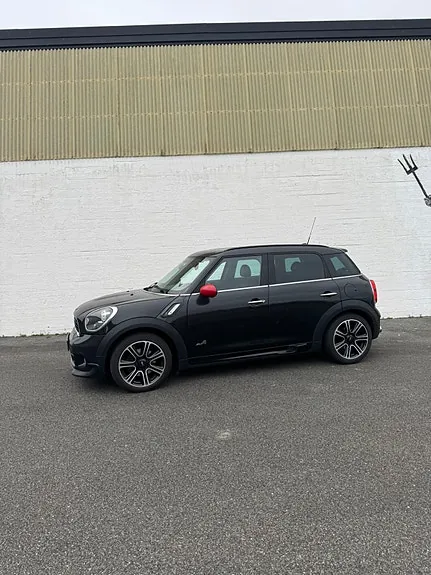 Mini Countryman Cooper S 2014 photo 2