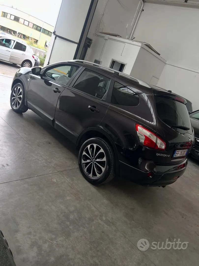 Nissan Qashqai 2010 photo 4
