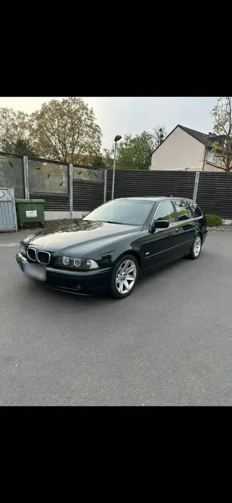 BMW 525I