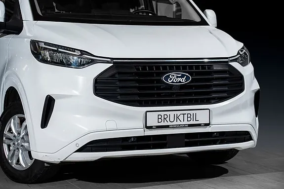 Ford Transit Custom 2025 photo 2