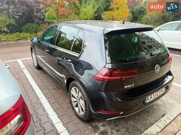 Volkswagen Golf 2019 photo 5