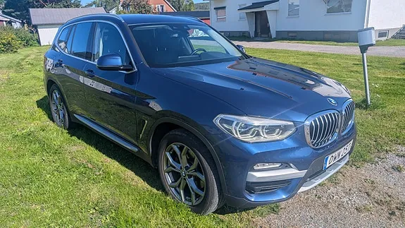 BMW X3 2019 photo 2