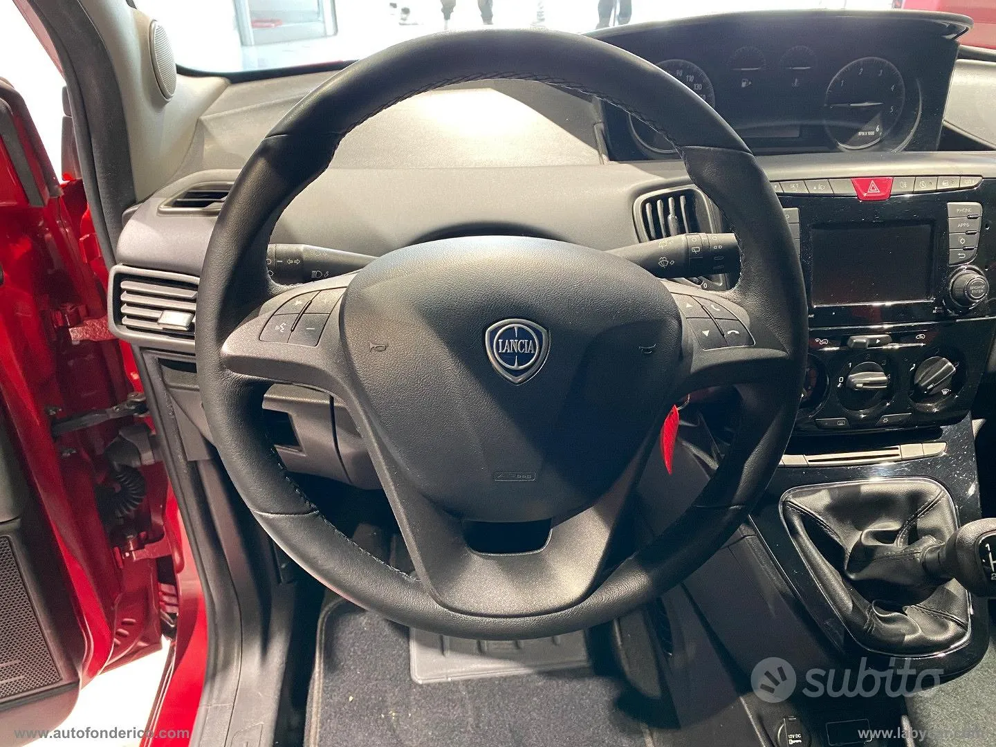 Lancia Ypsilon 2016 photo 5