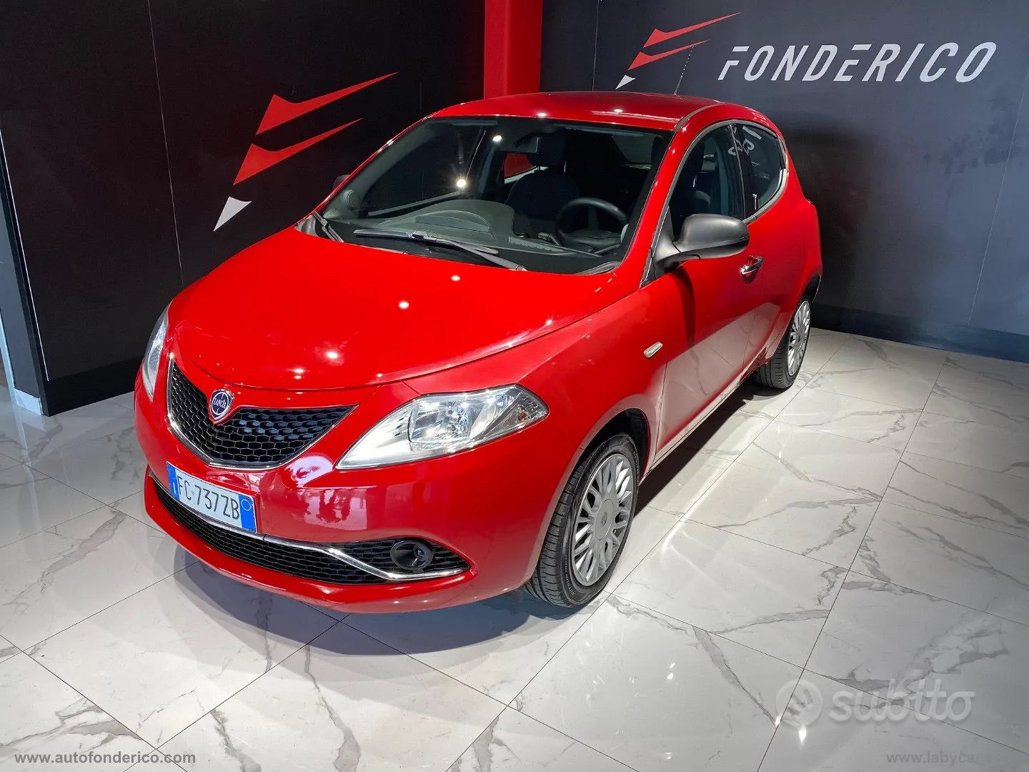 Lancia Ypsilon 2016 photo 2