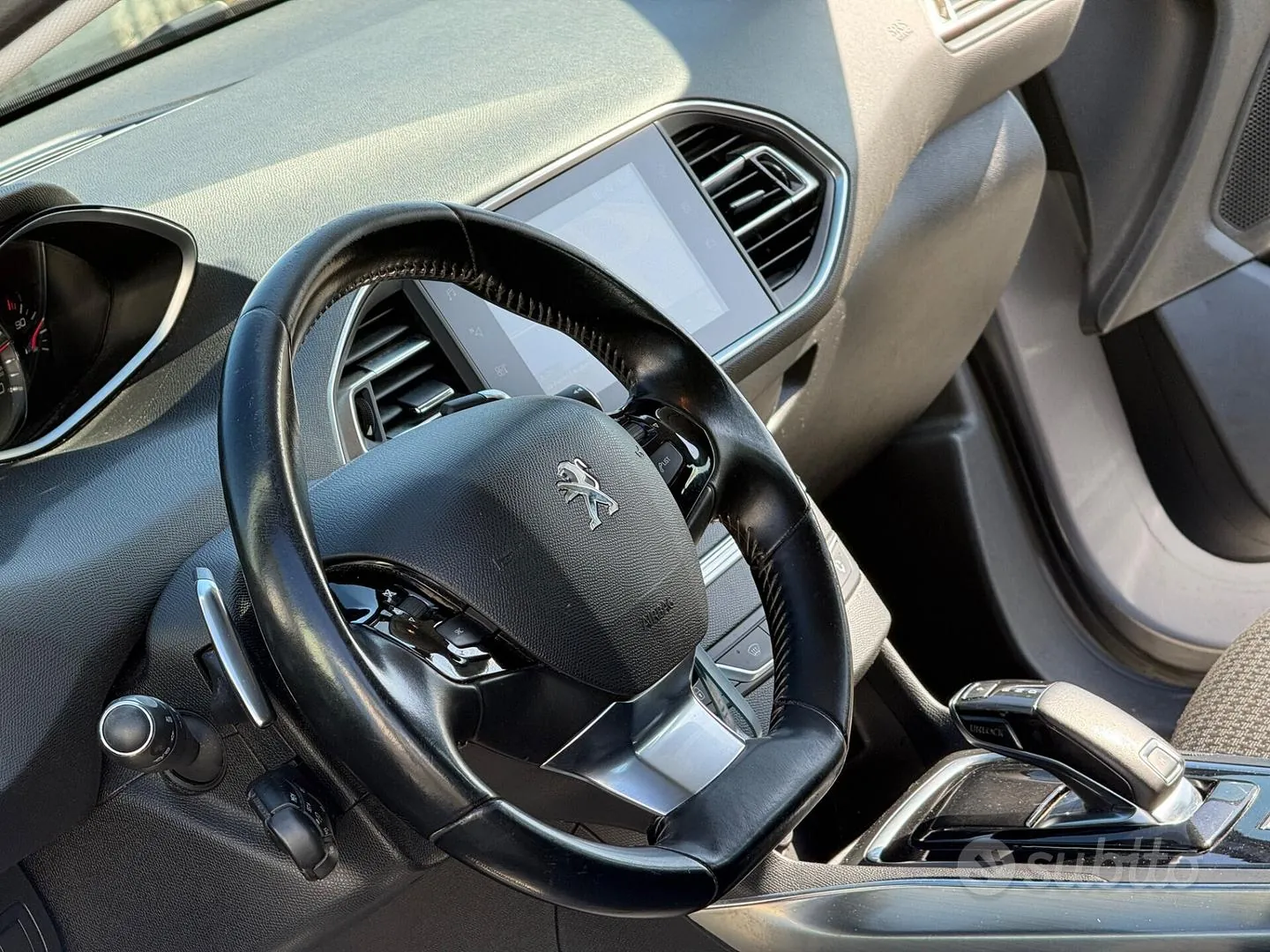 Peugeot 308 2020 photo 4