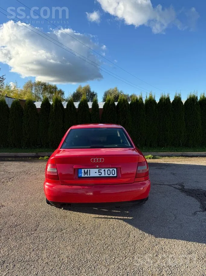 Audi A4 1996 photo 3