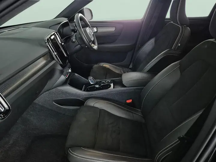 Volvo Xc40 2021 photo 4