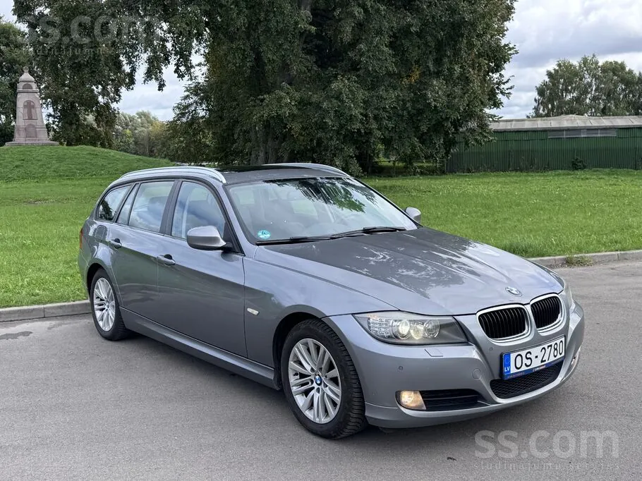 BMW 320 2011 photo 3