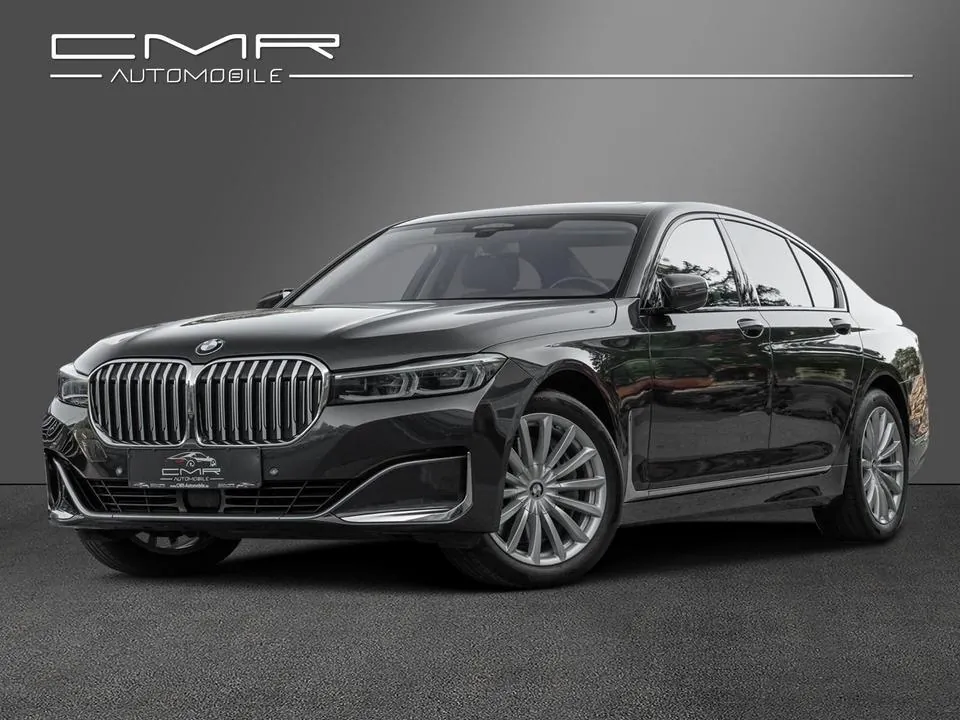 BMW 750