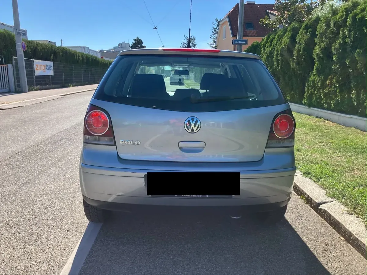 Volkswagen Polo 2009 photo 3