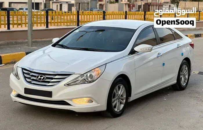 Hyundai Sonata 2011 photo 5