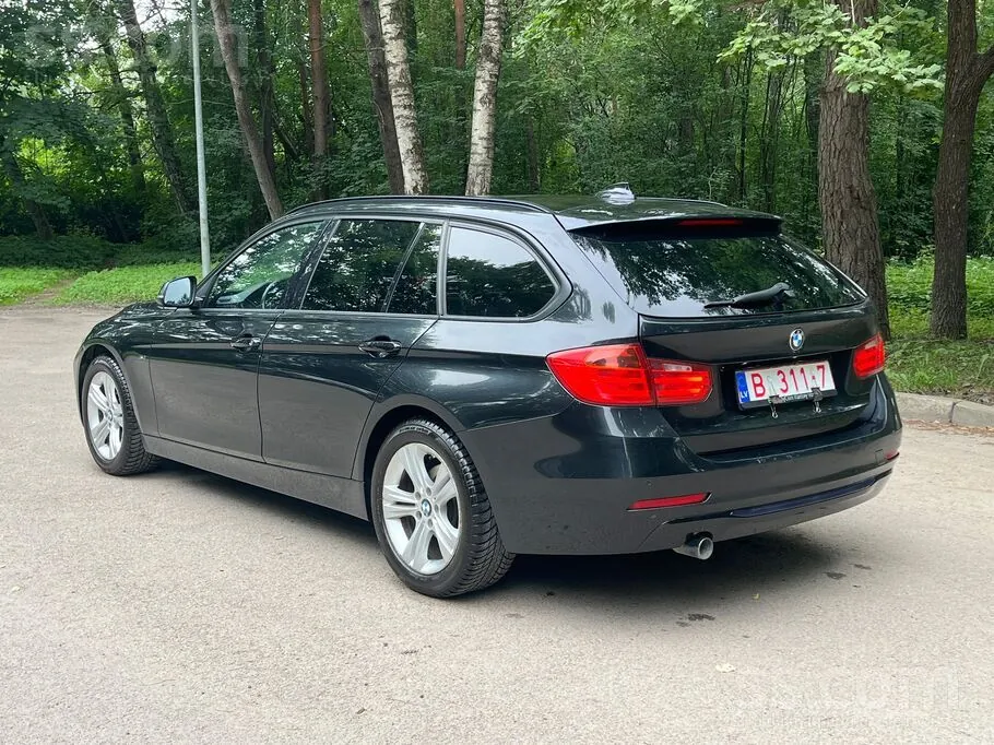 BMW 318 2015 photo 3