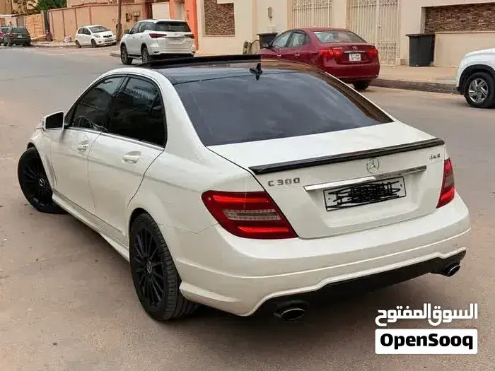 Mercedes-Benz C-Class 2013 photo 4