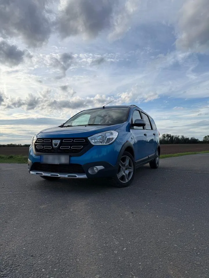 Dacia Lodgy