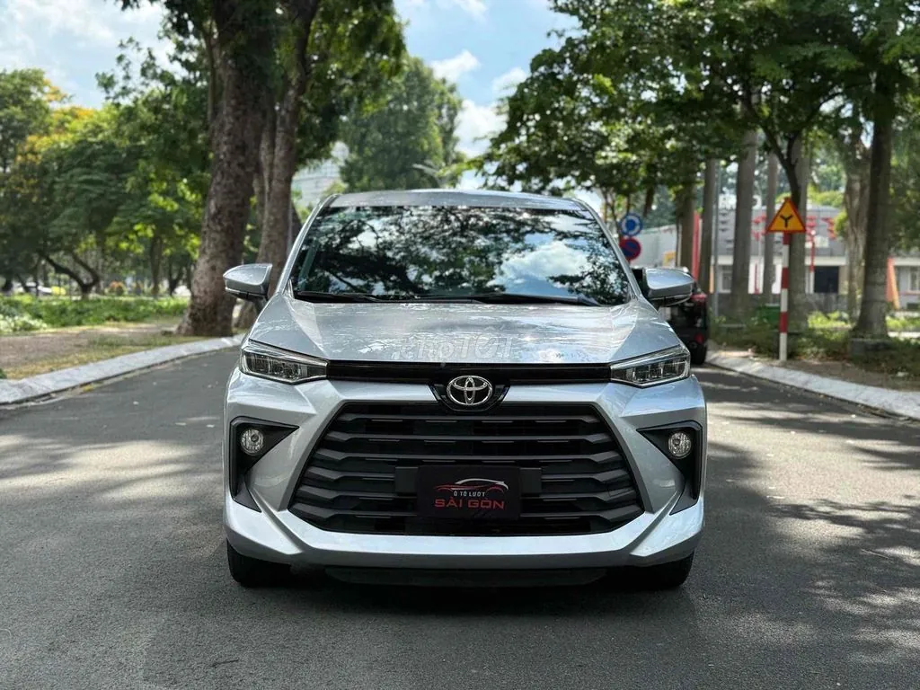 Toyota Avanza Premio