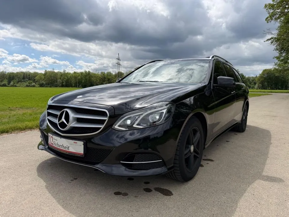 Mercedes-Benz E 220 Bluetec
