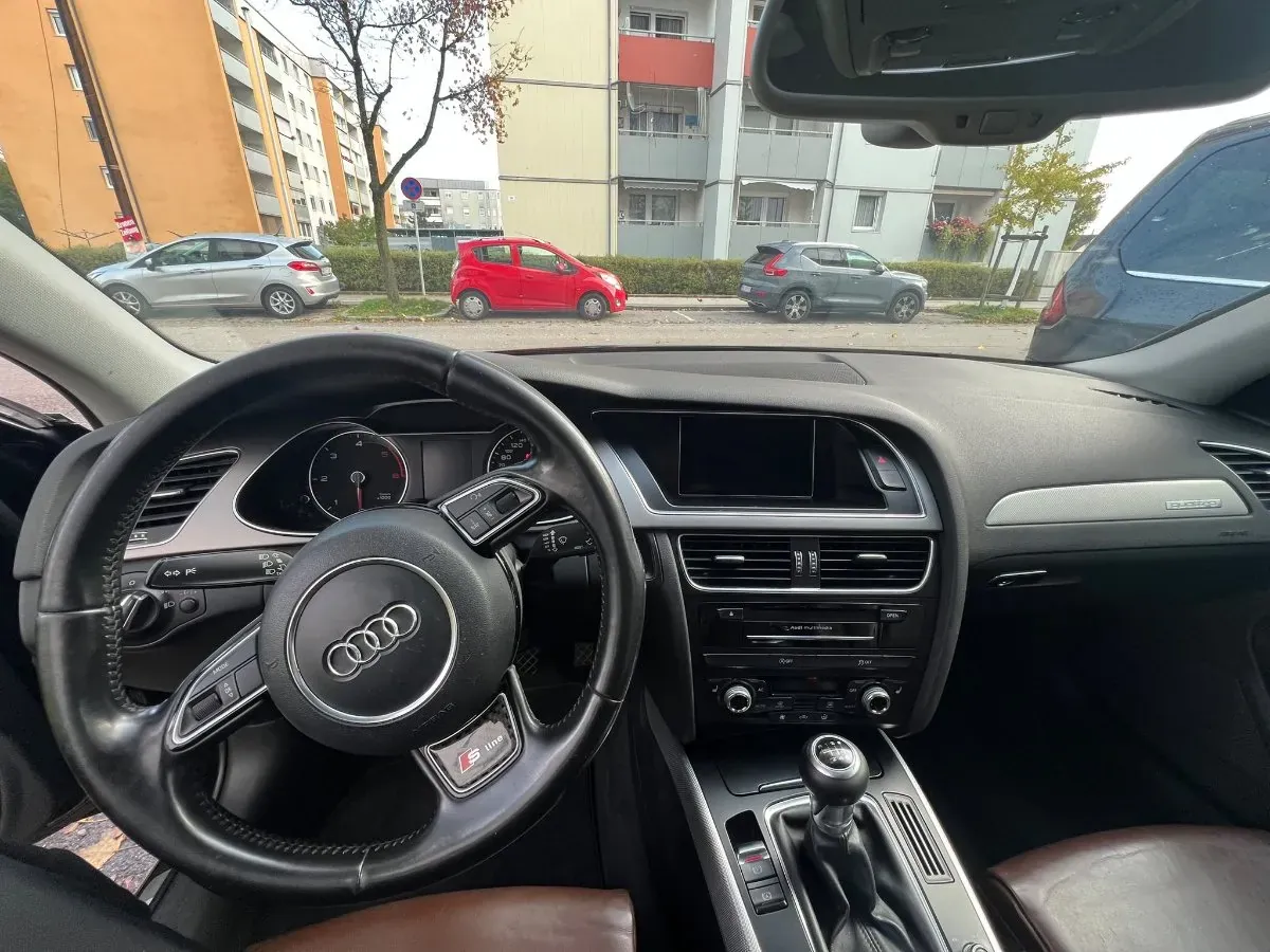 Audi A4 Allroad 2012 photo 2
