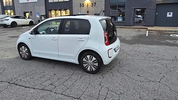 Volkswagen E-Up! 2016 photo 4