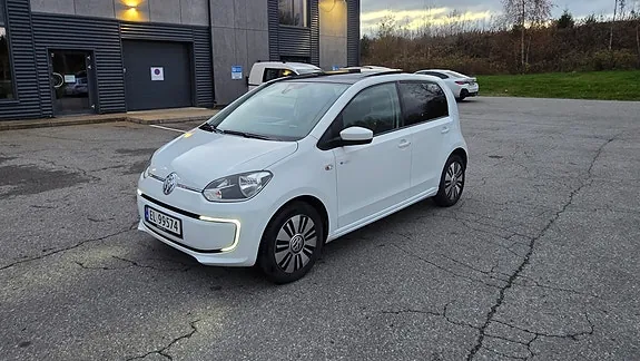 Volkswagen E-Up! 2016 photo 2
