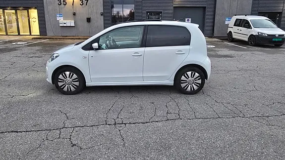 Volkswagen E-Up! 2016 photo 3