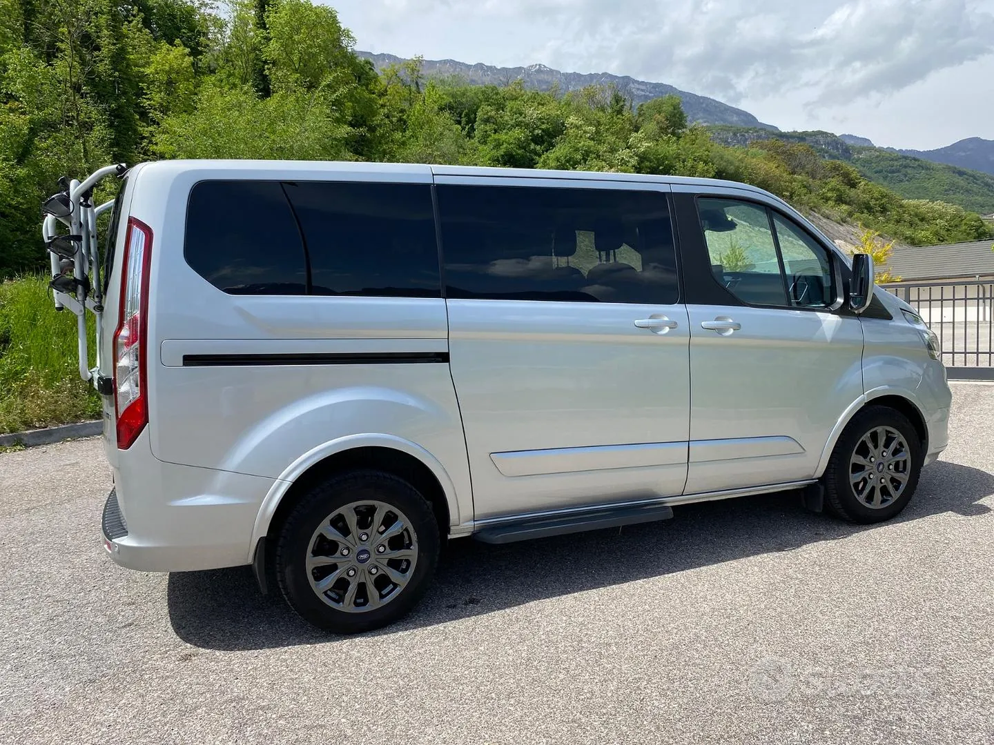 Ford Tourneo Custom 2021 photo 4