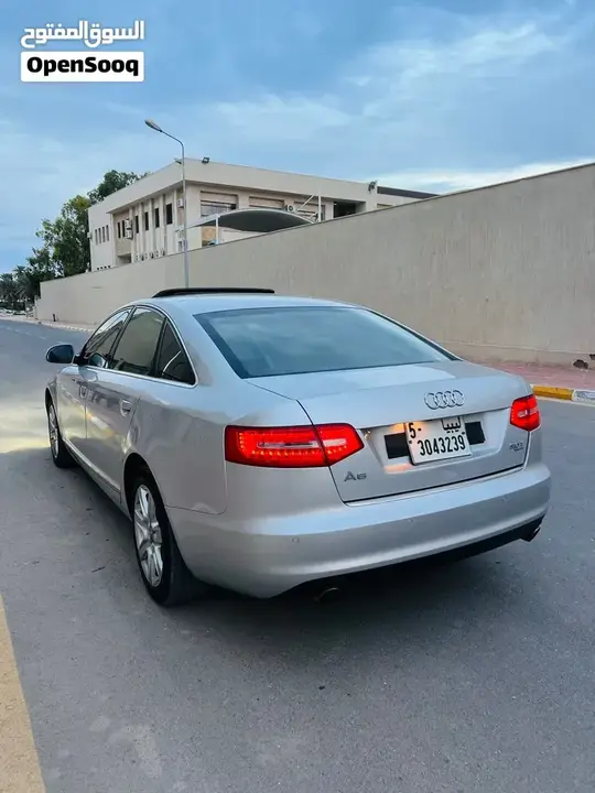 Audi A6 2011 photo 2
