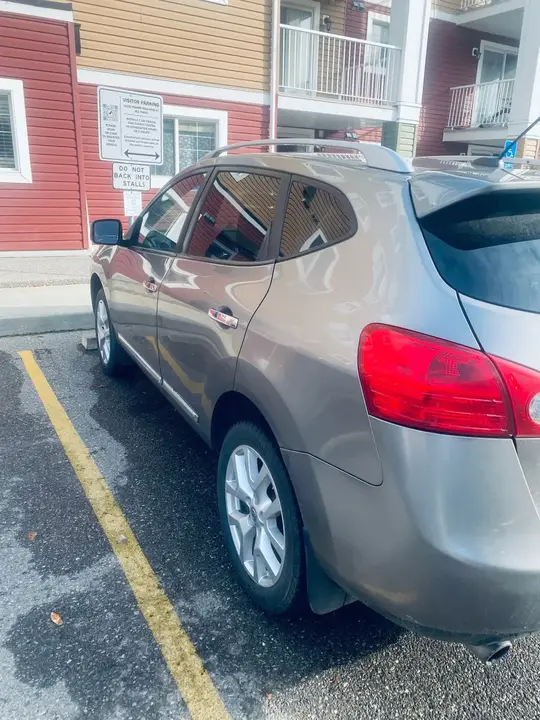 Nissan Rogue 2011 photo 5