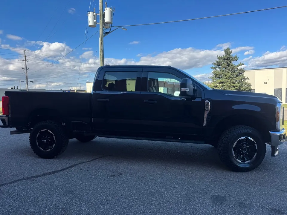 Ford F250 2025 photo 5