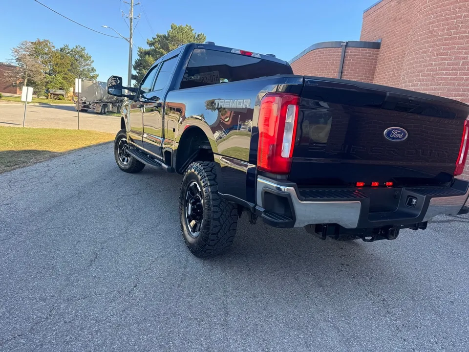 Ford F250 2025 photo 4