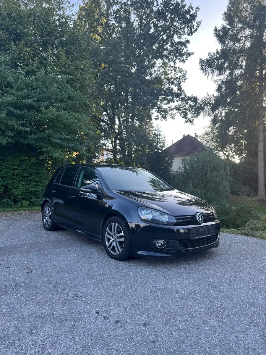 Volkswagen Golf 2011 photo 3