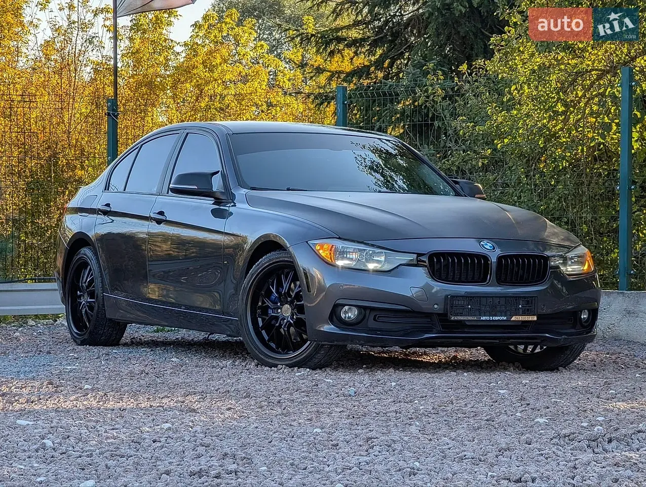 BMW 3 Series 2017 photo 2