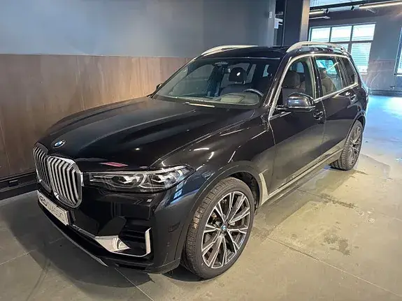 BMW X7 2020 photo 2