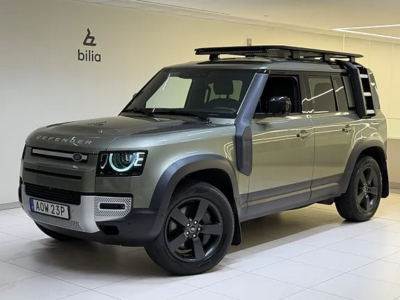 Land Rover Defender 110