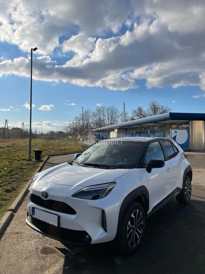 Toyota Yaris Cross 2021 photo 2