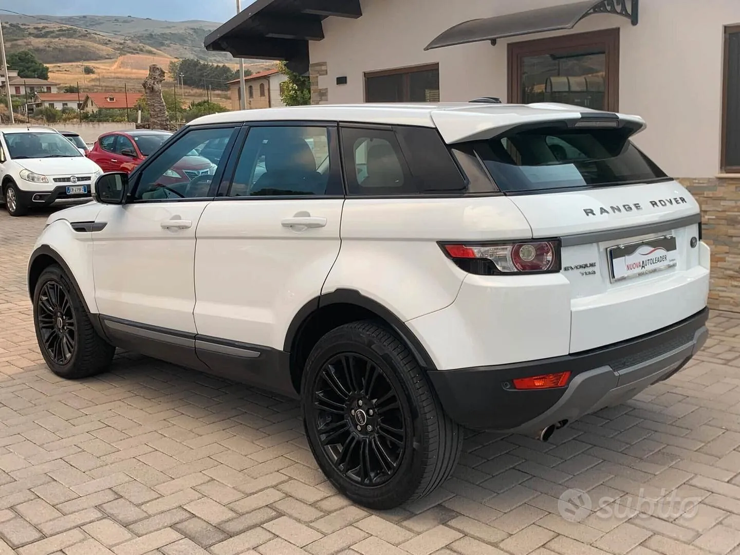 Land Rover Evoque 2012 photo 5